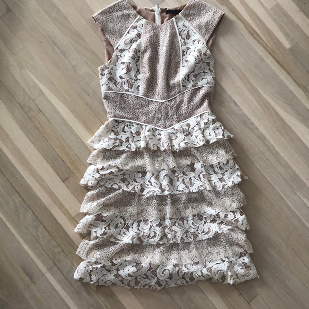 BCBG Lace Tiered Dress - Picture 3 of 8